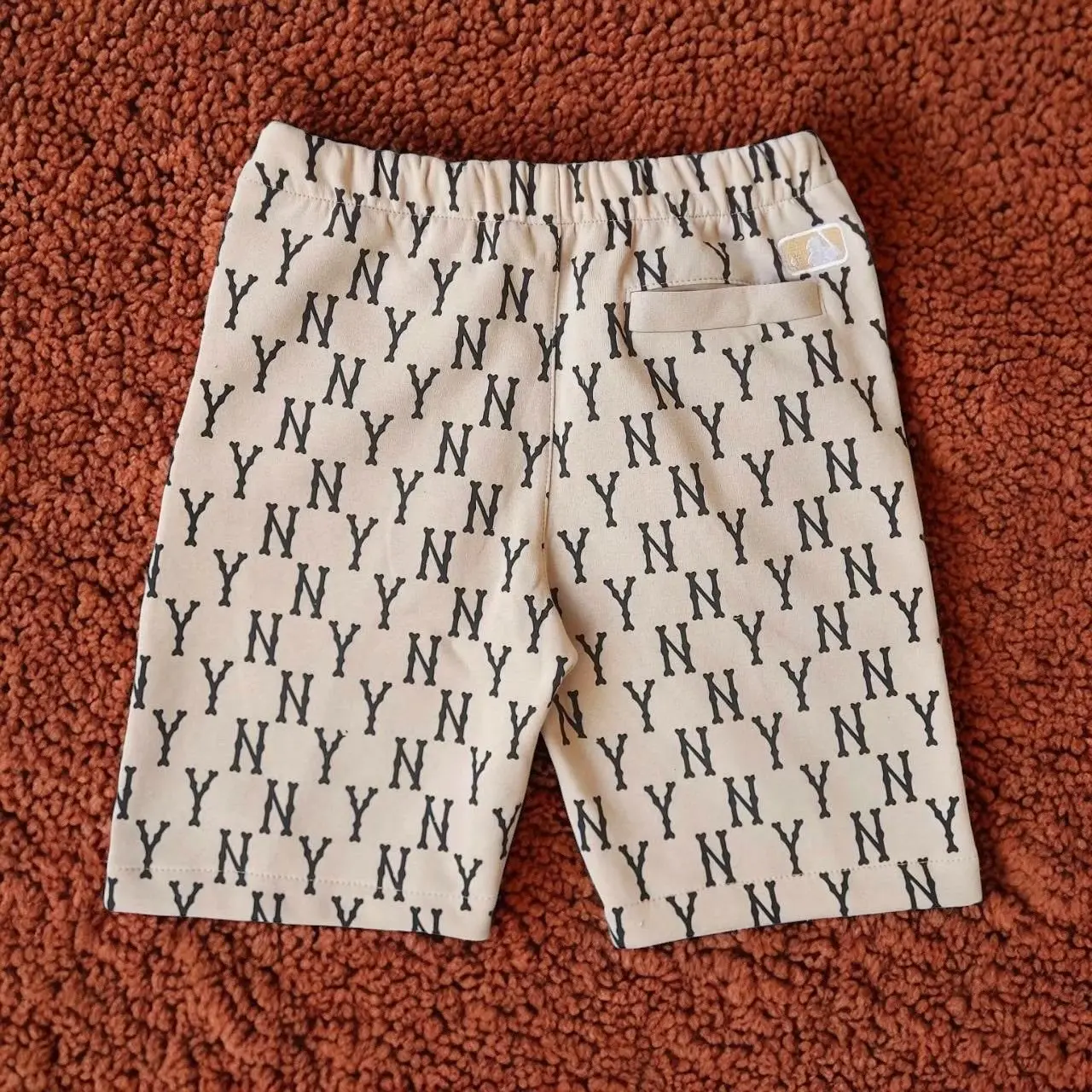 MLB NY YANKEES MONOGRAM SHORT - Gambar 2