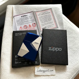 Zippo Lighter Blue Metallic